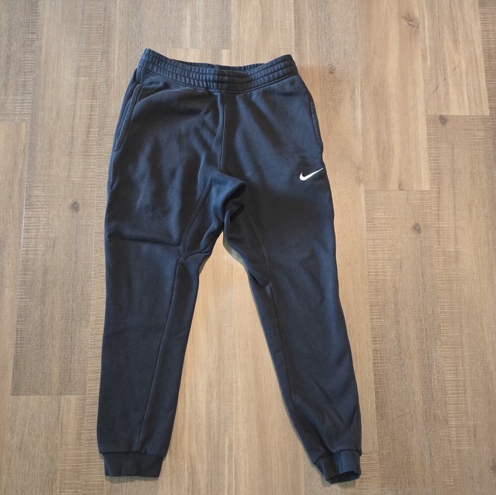 Nike Sweatpants Men Small Black Fleece Tapered Jogger Activewear Performance